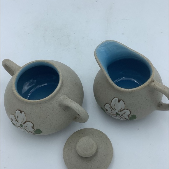 Pigeon Forge Pottery Creamer and Sugar - Picture 6 of 9
